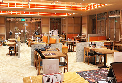 SMメガモール店（Philippines）